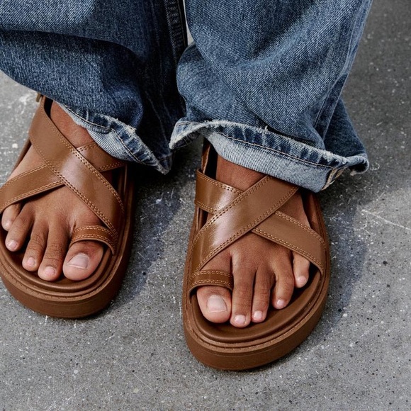 Zara Cross Strap Flat Sandals US 6.5 - Picture 4 of 13